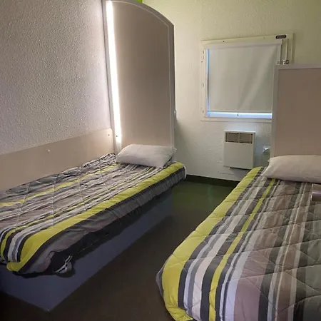 Hotel F1 Saint-Lo-3
